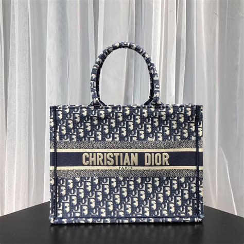 christian dior handbags knock off